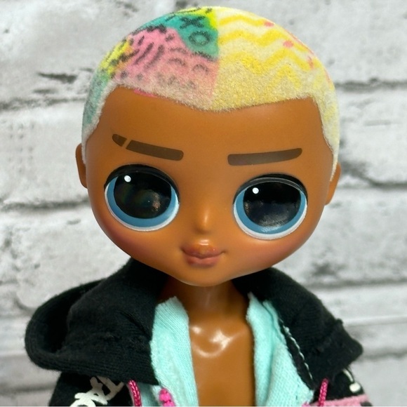 L.O.L. Surprise! LOL Surprise OMG Dolls COOL LEV SKATEPARK QT LIL SCRIBBLES - Picture 7 of 11